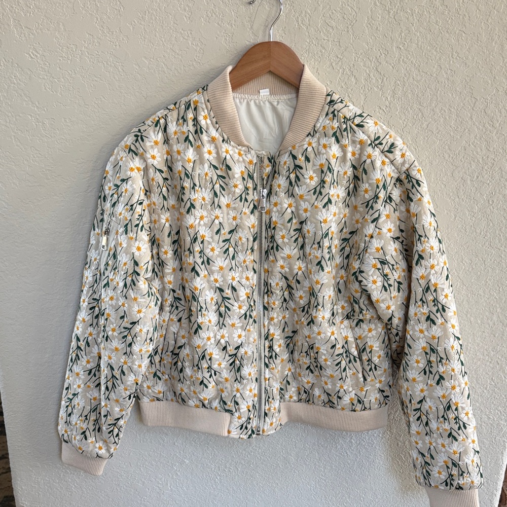 NWOT Floral Embroidered Linen Bomber Jacket - Picture 2 of 7